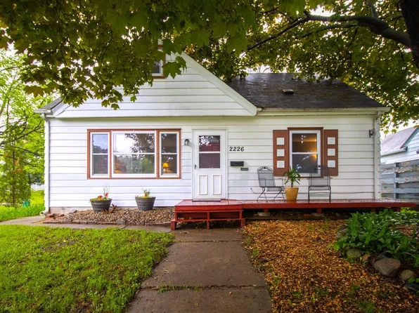 2226 Highland Pl, Minneapolis, MN 55421