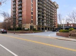 60 Longwood Ave APT 310, Brookline, MA 02446
