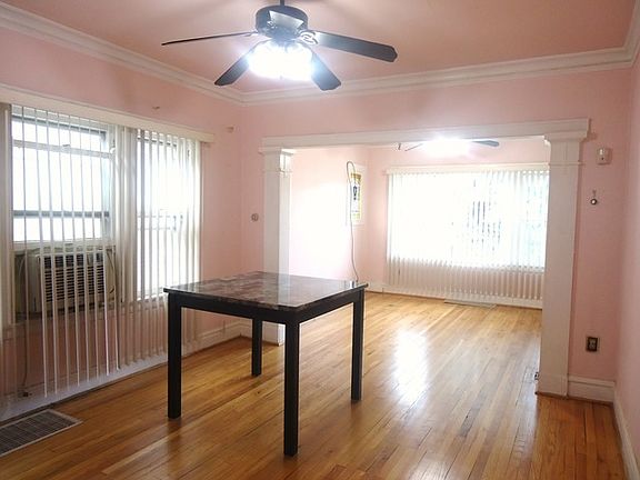 4th image of 1637 Cuyler Ave