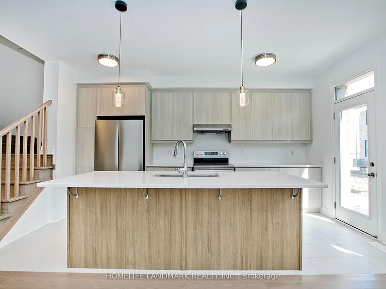 49 Brock Meadow Cres — Photo 11
