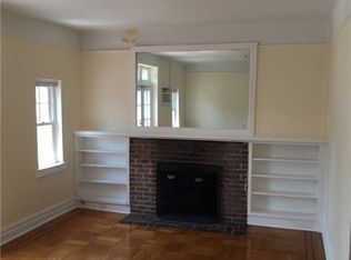 6843 Clyde St, Forest Hills, NY 11375