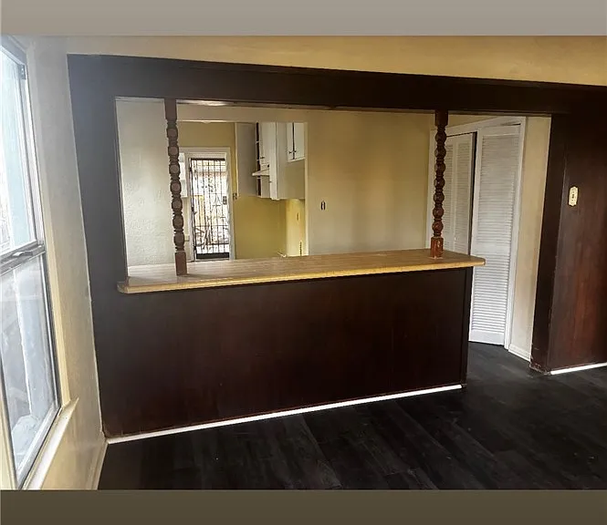 4058 Santa Ana St — Photo 4
