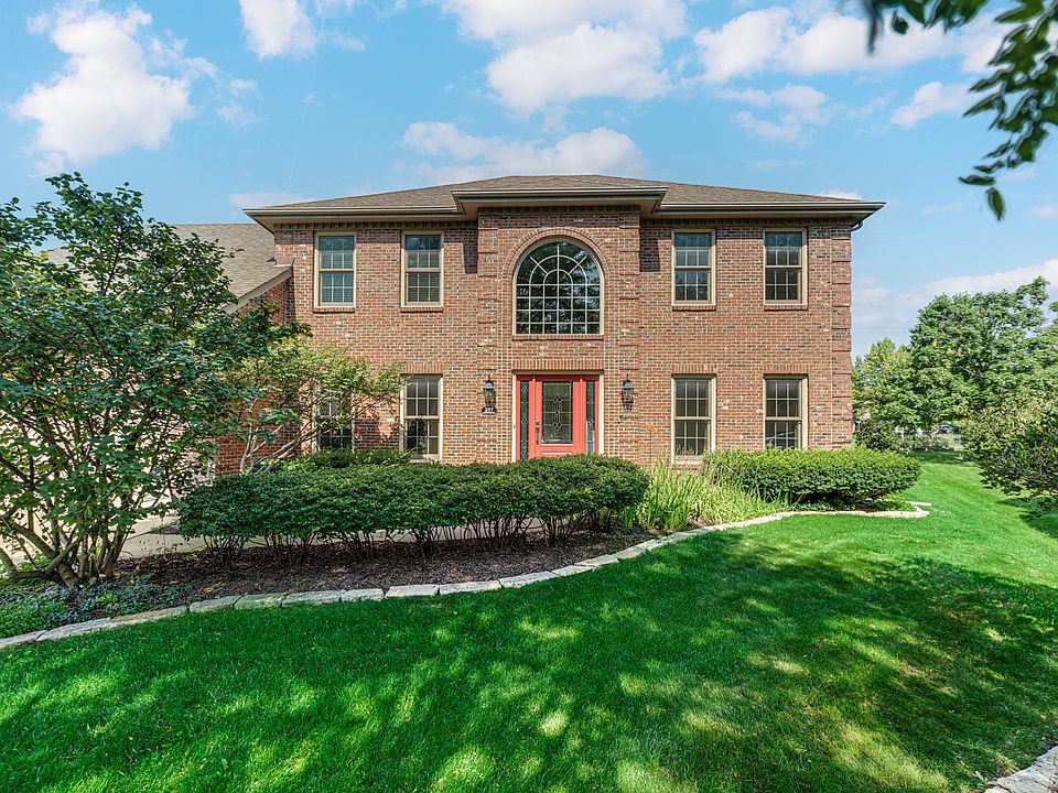 1st image of 207 Edinburgh Ct