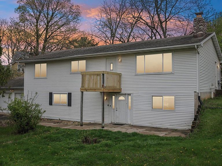 Listing photo