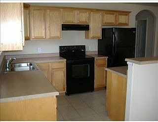 4th image of 1000 Oakwood Ln #1002