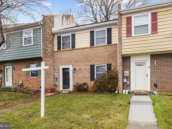 3rd image of 47 Vienna Ct