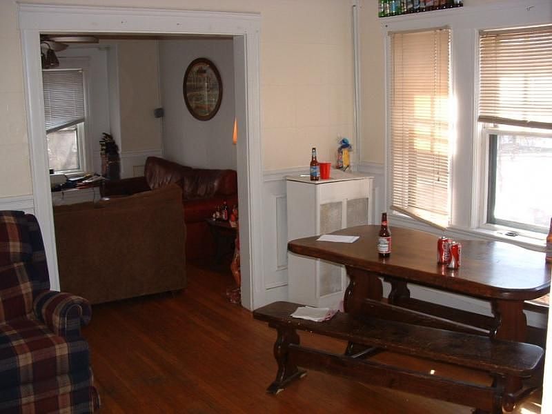 2nd image of 8 Hobson St #3F