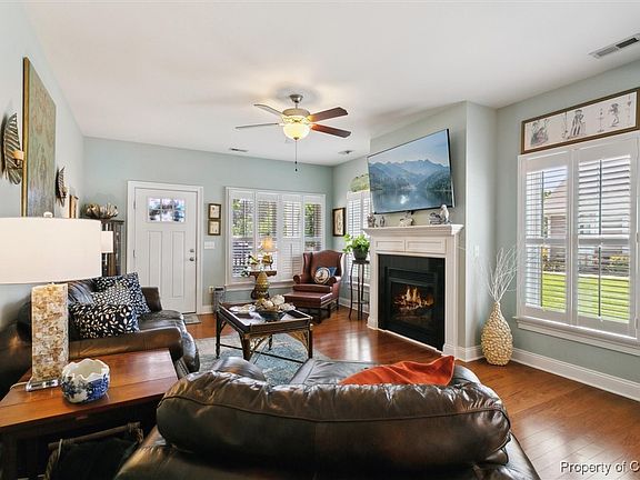 5th image of 7039 Colemans Crossing Ave