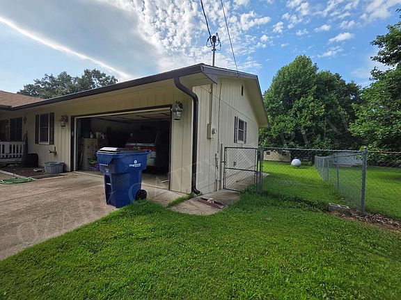 4th image of 113 Pottawattamie Dr