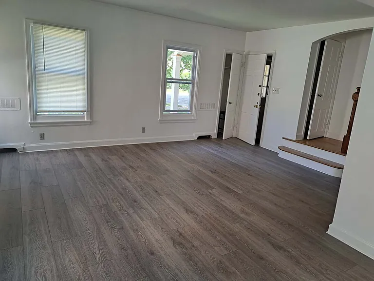 4043 N Bartlett Ave — Photo 5