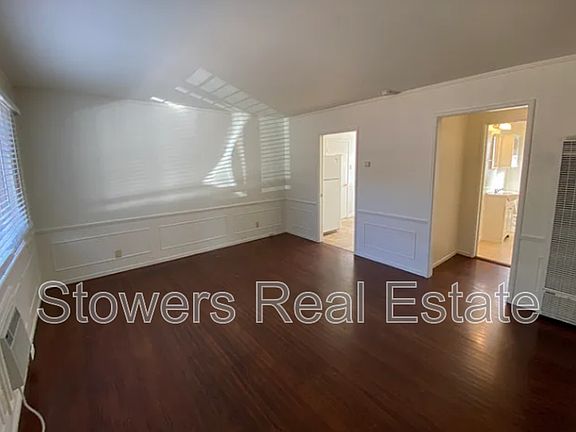 2nd image of 1029 Cavallero Ln