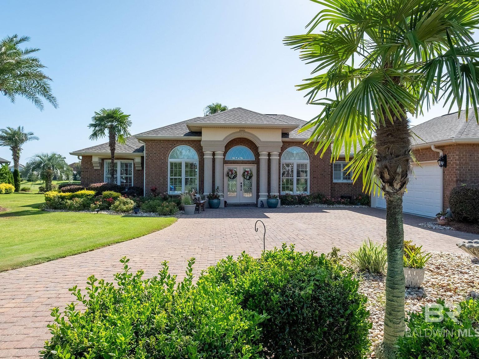 3664 Prestwick Cir