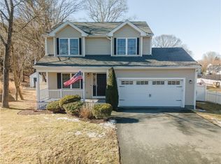284 Old Forge Rd, Warwick, RI 02818