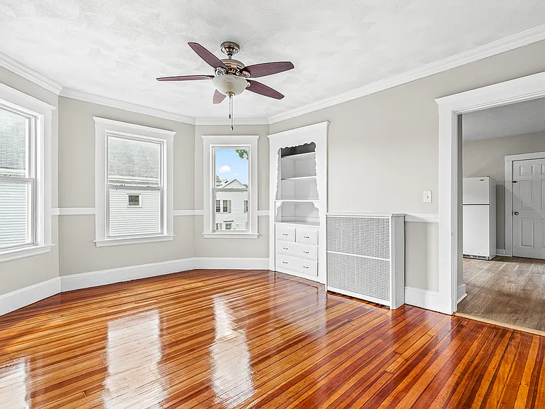 122 Grant Ave #122 — Photo 9