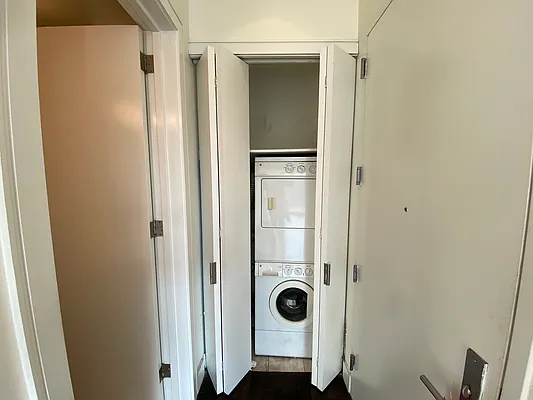 Rented by Corcoran | media 29