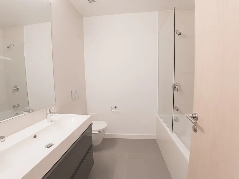 15 Brevoort Pl #3 — Photo 8