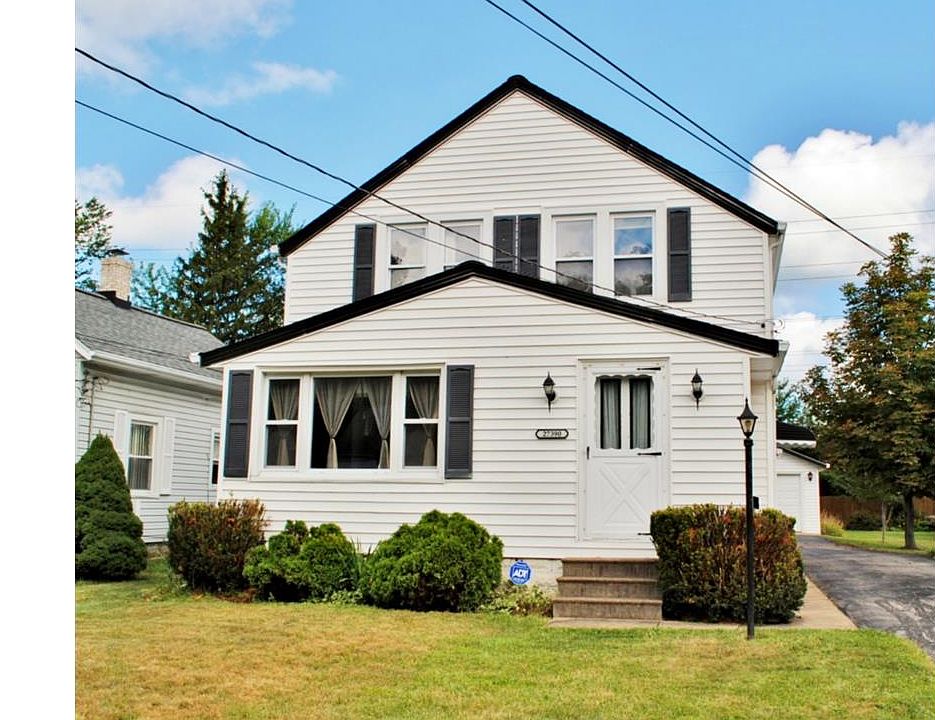 1st image of 27390 2nd St