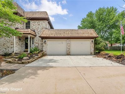 1179 Harwich Ct #202, Rocky River, OH, 44116