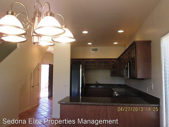 3rd image of 53 Monterey Cir