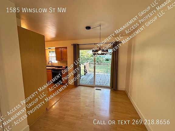 5th image of 1585 Winslow St NW