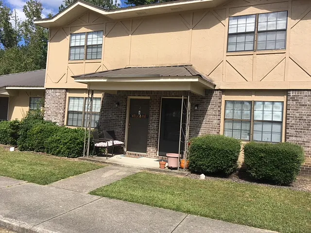 Scottsboro Villas — Photo 3