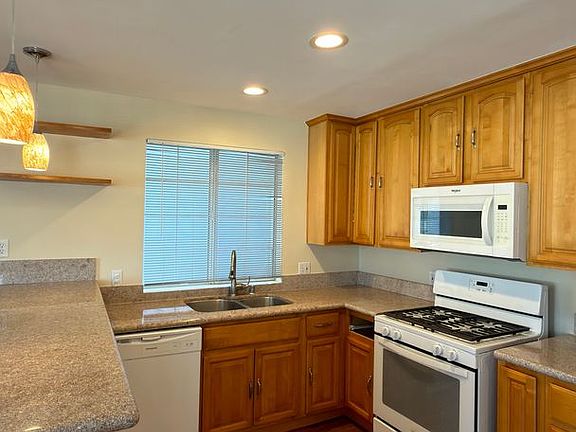 5th image of 2616-2618 Cullen St #2616