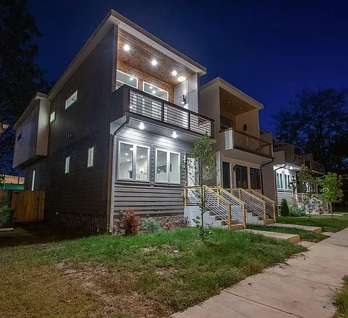 2419 Scovel St Photo 1