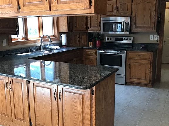 5th image of 316 E Glenbrook Dr