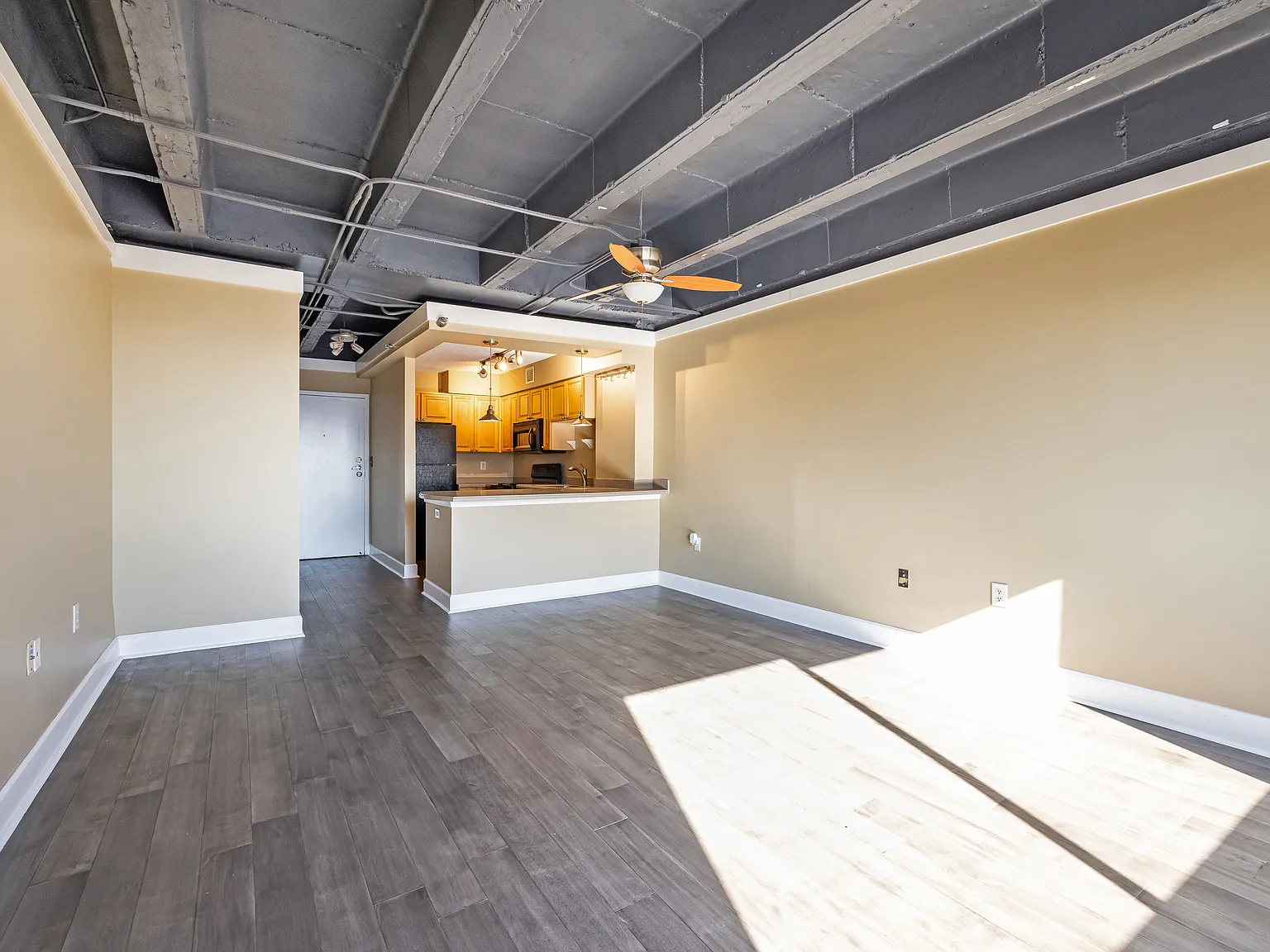 2479 Peachtree Rd NE — Photo 3