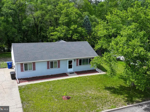 207 Coville Dr, Browns Mills, NJ 08015