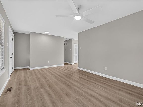 5th image of 3404 Taylor Ave