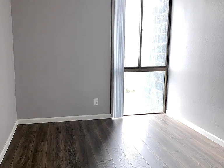555 Pierce St #505 — Photo 10
