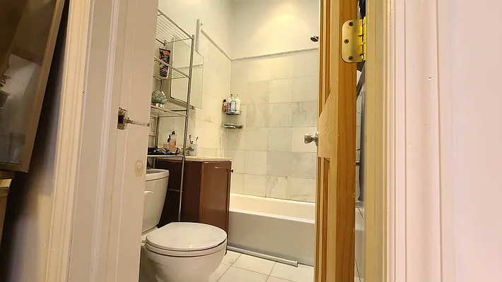 Rented by R New York | media 31