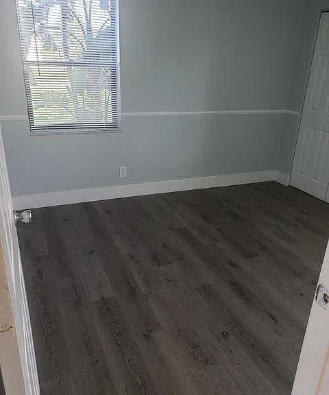9102 Bedford Dr — Photo 14