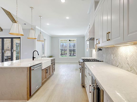 5th image of 8708 Palamon Pl Lot 21