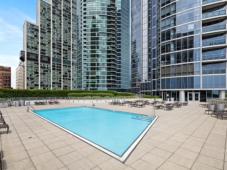 1211 S Prairie Ave #3205 — Photo 44