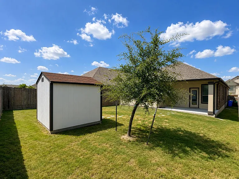 405 Kaden Prince Dr — Photo 18