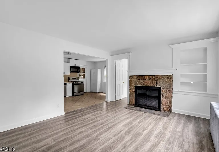 106 Mountain Ave — Photo 32