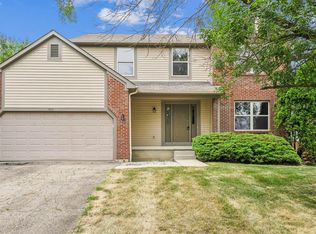 971 River Trail Dr, Grove City, OH 43123