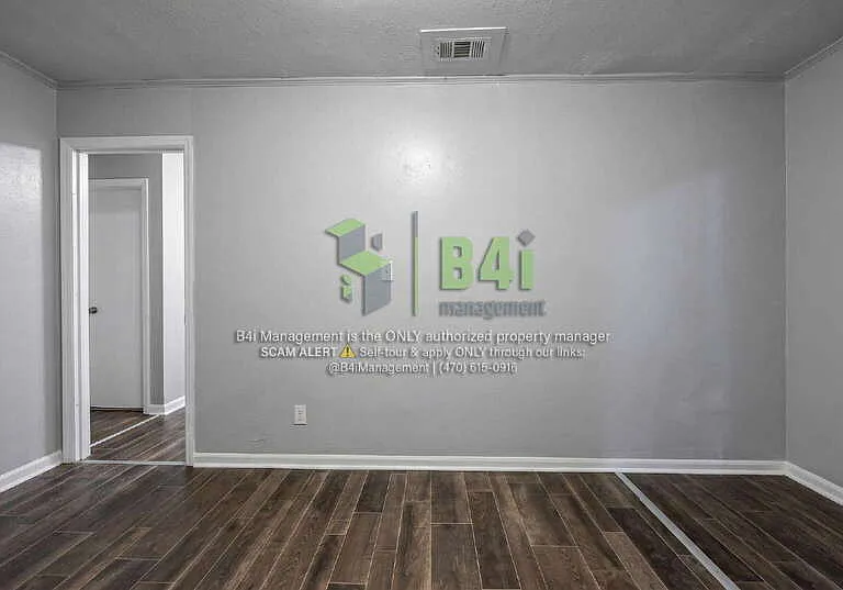 4 Dean Dr — Photo 6