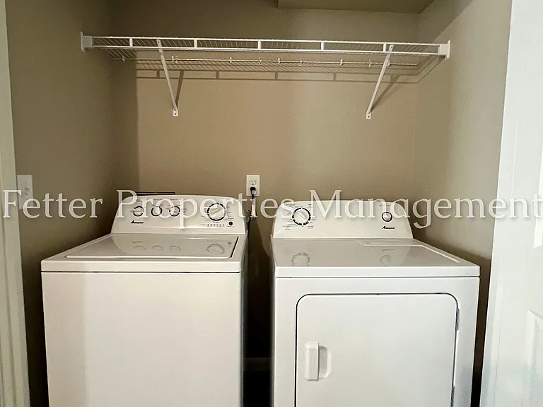 5248 Canyon Cir #C — Photo 9