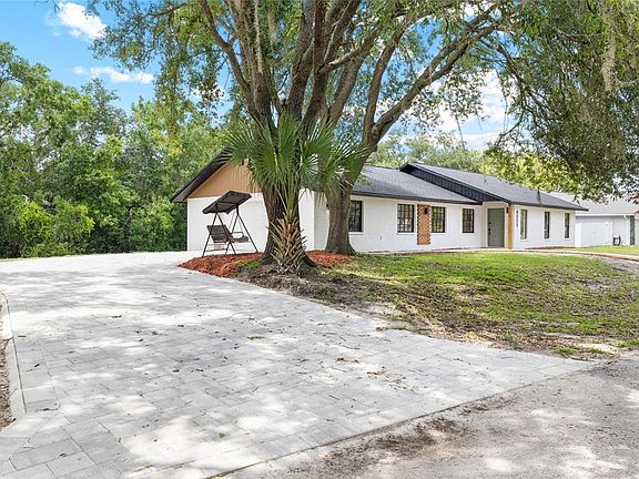 3rd image of 4009 SPRUCEWOOD PLACE