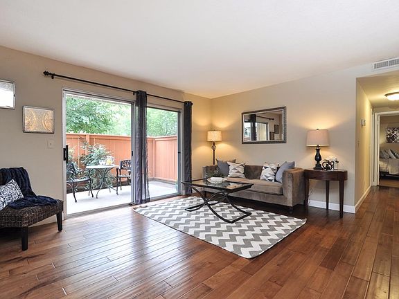 5th image of 5481 Sean Cir APT 38