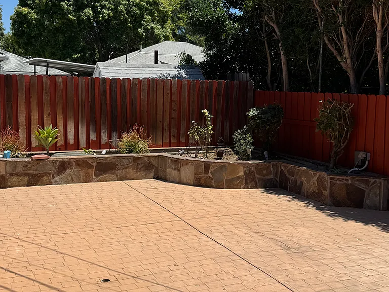 5766 Newcastle Ave — Photo 39