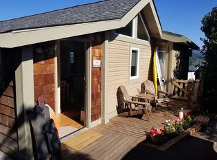 802 Columbia St, Hood River, OR 97031