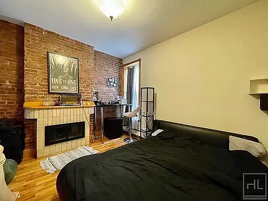 Rented by Highline Residential | media 11