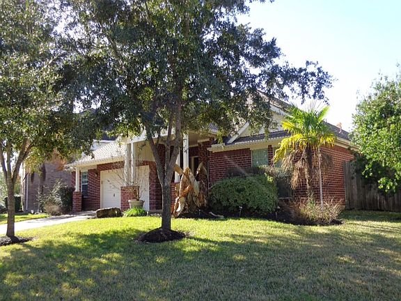 3rd image of 21107 Autumn Crest Ln