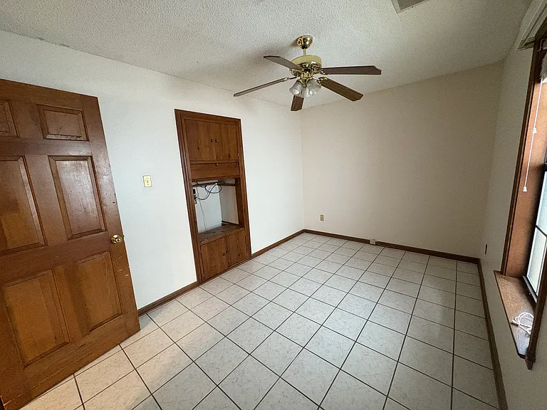 3444 Kenbridge Dr — Photo 10