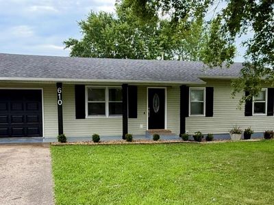 610 Saint Michael Ave, Saint James, MO, 65559