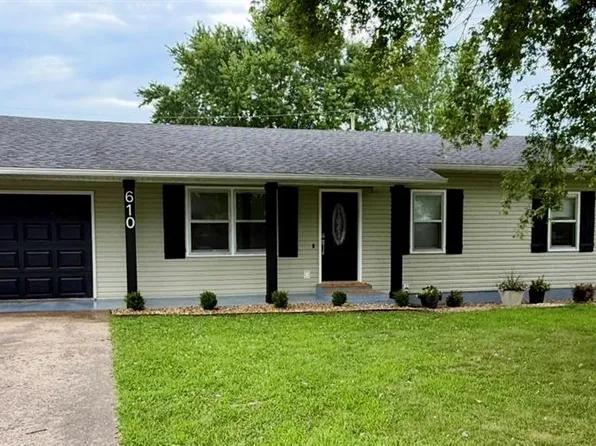 610 Saint Michael Ave, Saint James, MO 65559